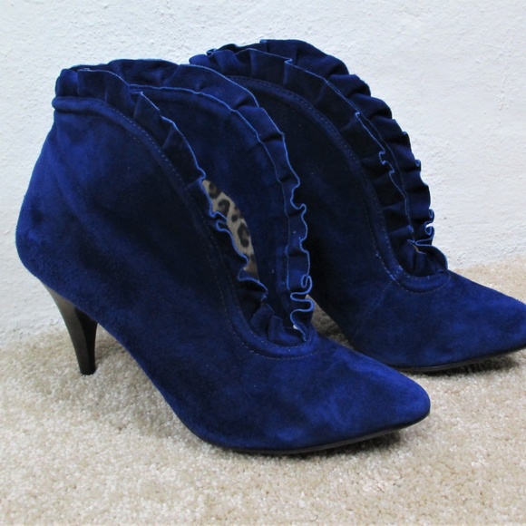 Blue Suede Women's Heeled Ankle Boots - Picture 3 of 7